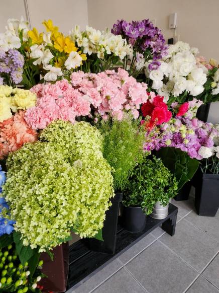 「花もと生花店」　（北海道札幌市豊平区）の花屋店舗写真2